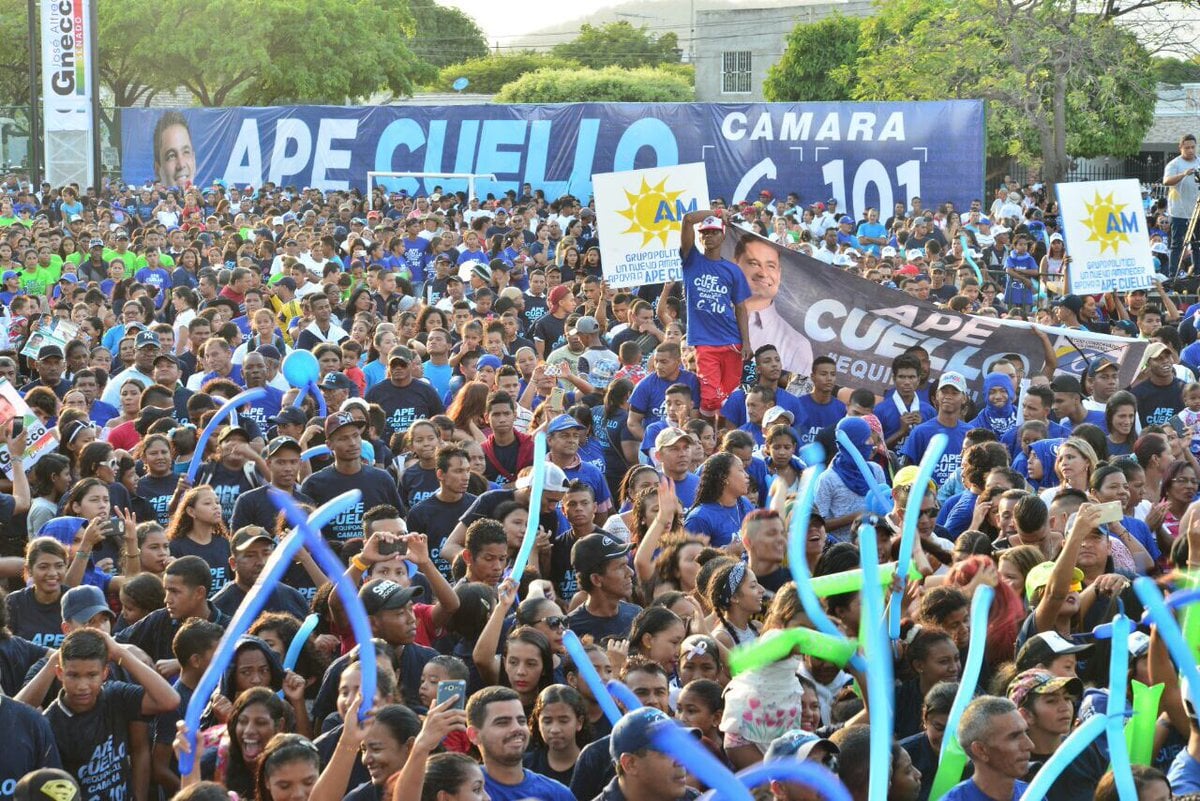  - Concierto + gorras + camisetas: Ape Cuello llenó plaza en Valledupar