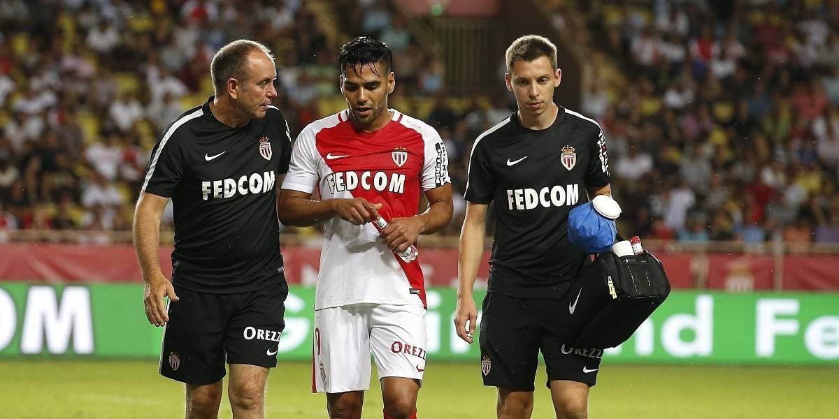 Otra vez la maldita rodilla pone en riesgo a Falcao de perderse el mundial