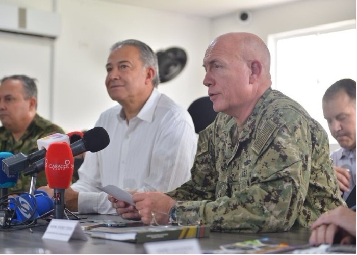 Naranjo y el almirante Tidd de visita Tumaco en los carnavales que se volvieron duelo