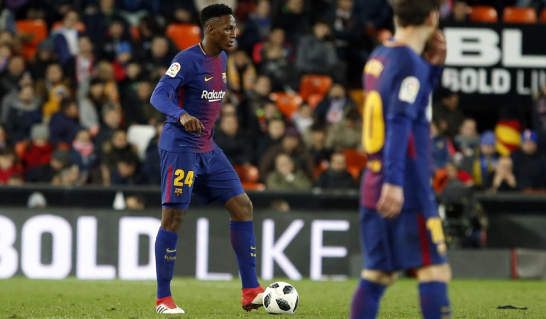 “Mina está entre los peores fichajes de la historia del Barcelona” de nuevo periodistas españoles acabando a los futbolistas nuestros