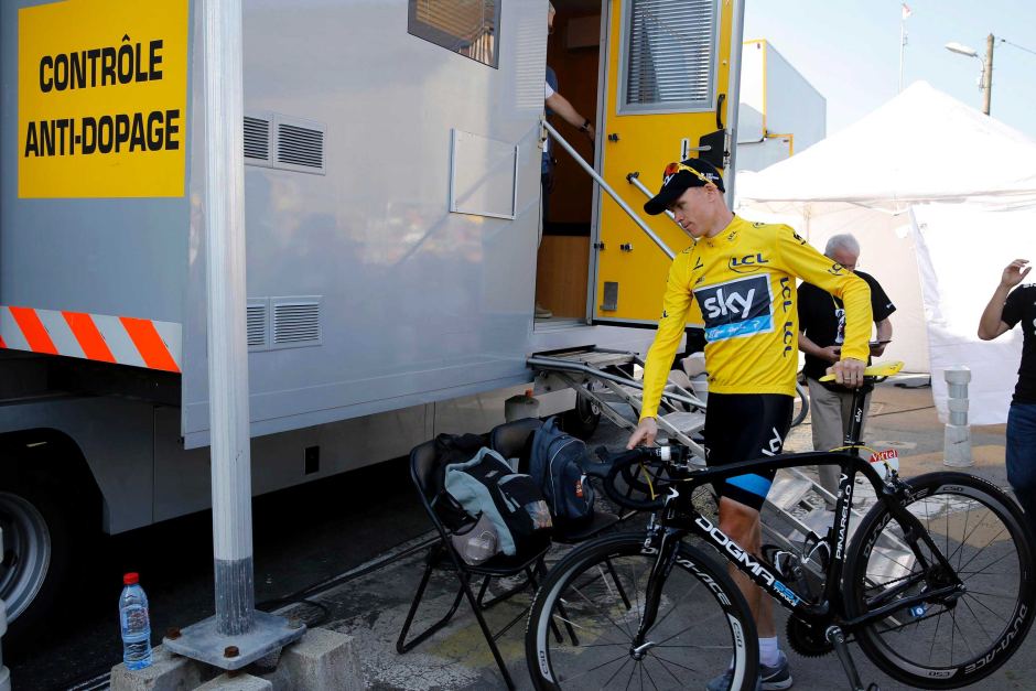 ¿Por qué le están alcahuetando el dopaje a Chris Froome?