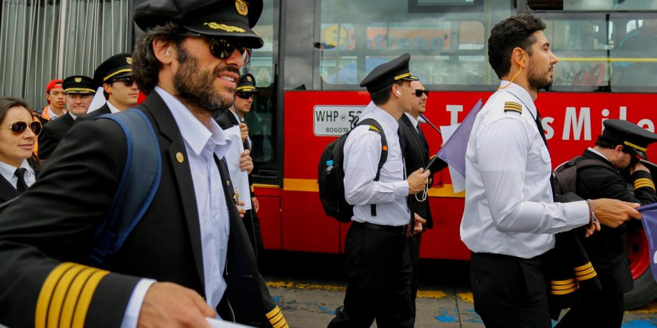 60 pilotos de Avianca listos para volar en el lejano oriente