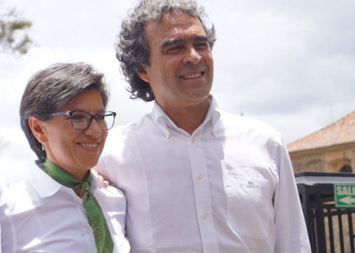 Un centro polarizante