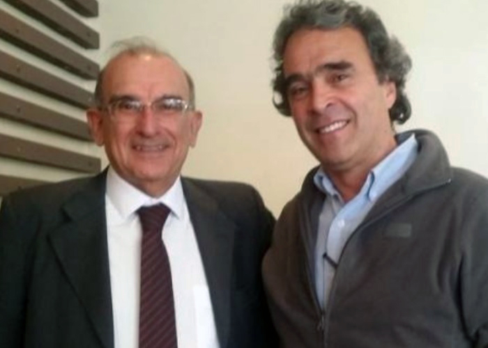 Democracia: solo sin extremos