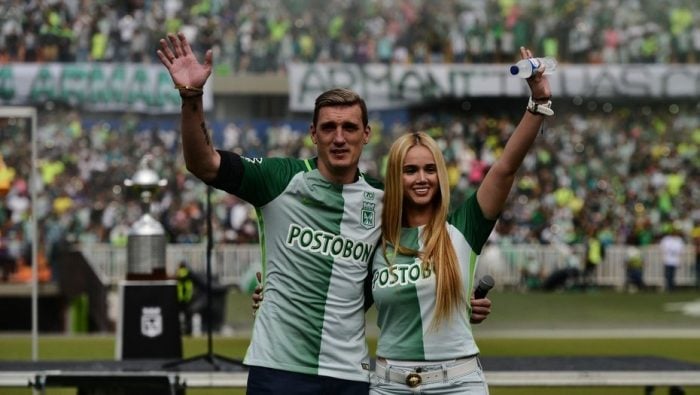  - La esposa de Armani que enloquece a los argentinos