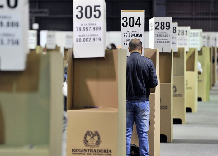 En vísperas de una investidura