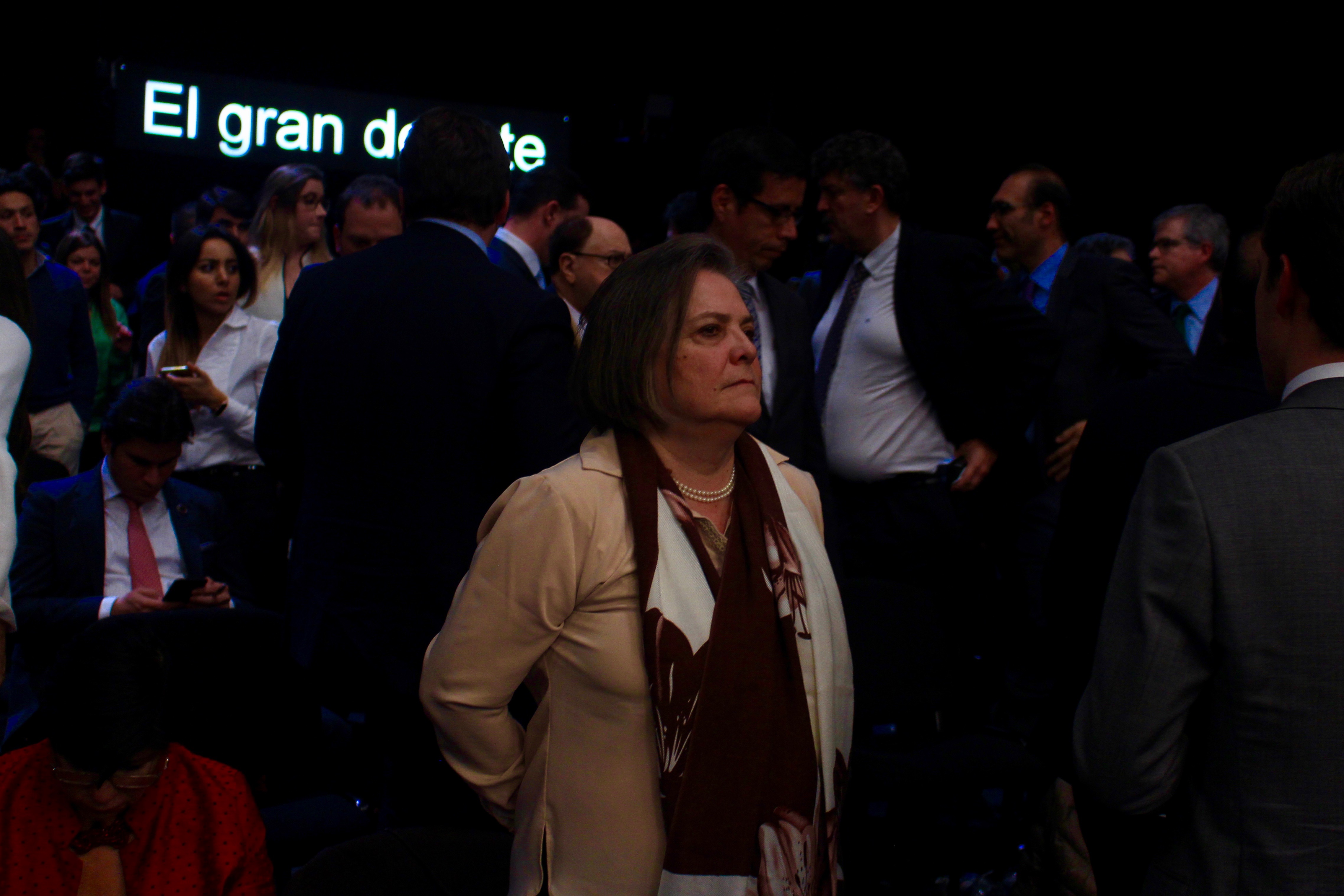  - [FOTOS]: Lo que no se vio en el debate presidencial de RCN