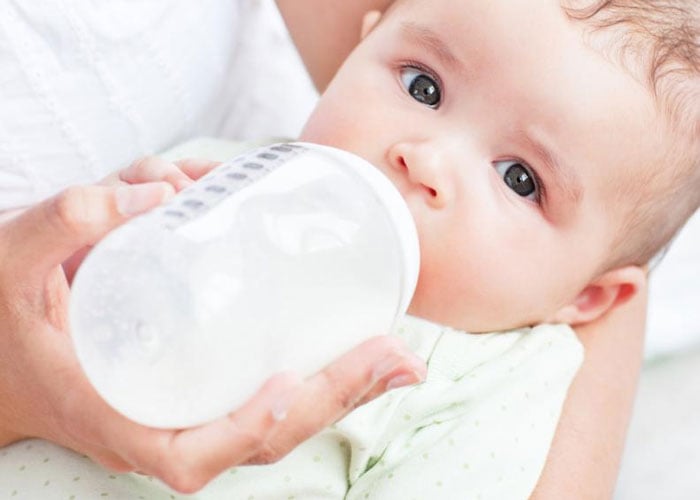 ¿La publicidad de fórmulas lácteas en detrimento de la lactancia materna?