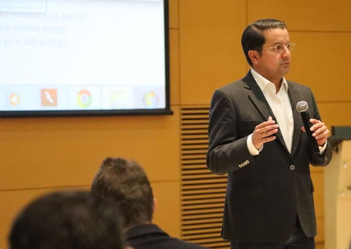 David Luna presenta su renuncia como ministro de las TIC