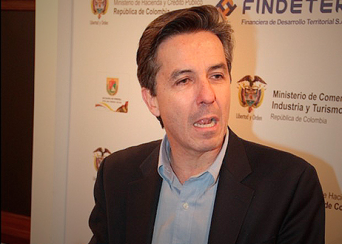 Santos soltó a Prieto y lo dejó a su suerte en el caso Odebrecht