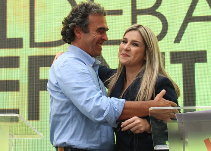 El show de Vicky y Fajardo en la W