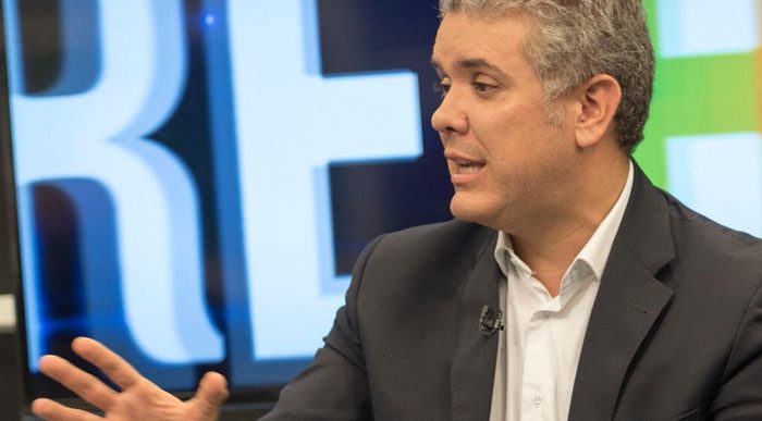  - Ivan Duque no es el que es