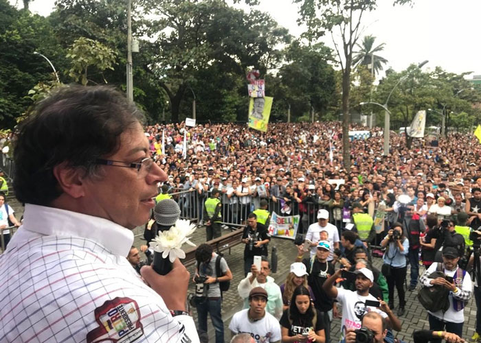 Los 8 millones de gritos