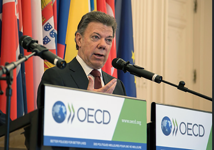 Triunfalismo con el ingreso a la OCDE