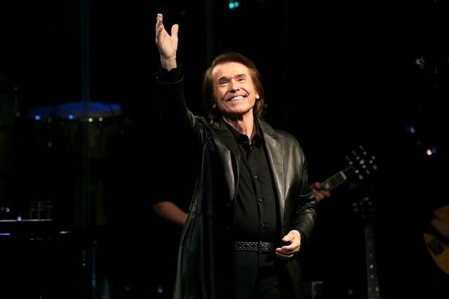 Raphael o cómo seguir siendo un 'sex symbol' a los 75 años