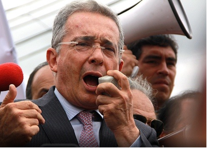 ¿Cuándo se retirará Uribe?