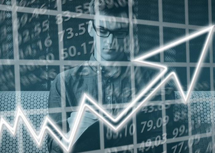 Francisco D'Agostino: sostenibilidad e incertidumbre económica