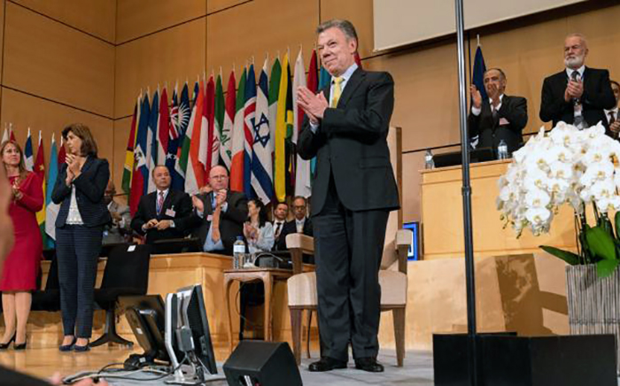 A manera de réplica a Santos en la OIT: hay paz sin justicia social