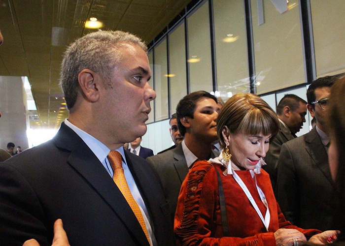 Duque reúne gabinete en pleno