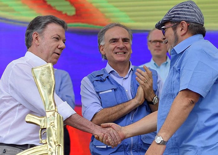 A un año del adiós a las armas