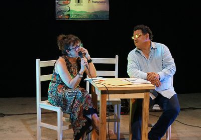  - Porque tenemos un mar y un río en la ciudad y en el alma