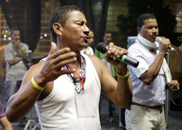 Los Paveros: acordes de la resistencia campesina