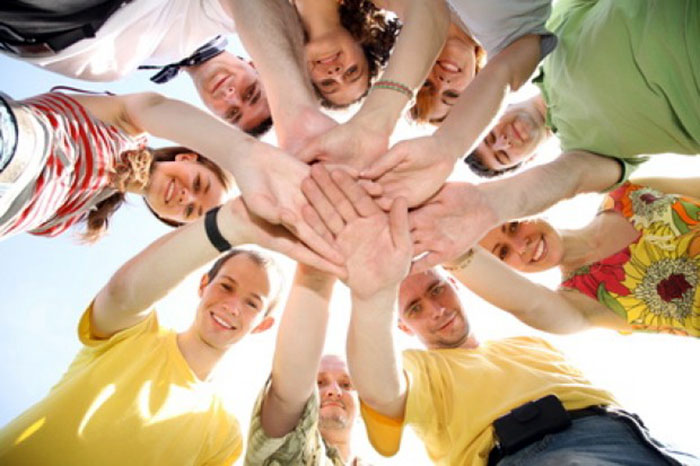 ¡A pensar como la manada!, efecto de las redes sociales