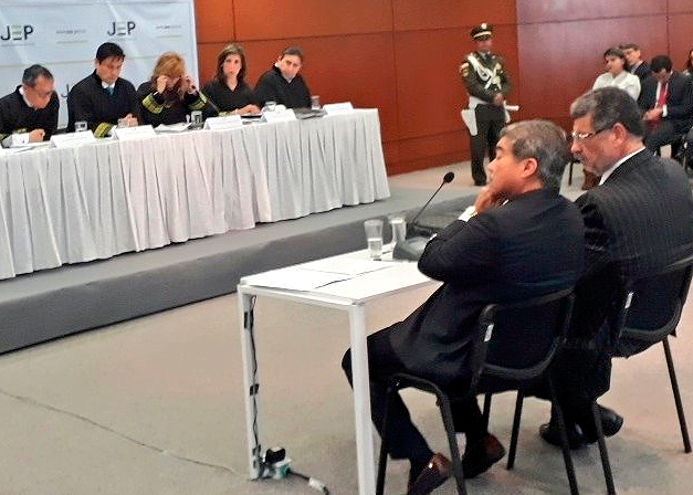 El exgeneral Torres Escalante confía más en la JEP que en la justicia ordinaria