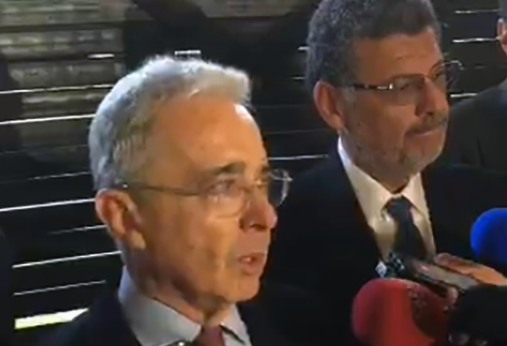 Me disculpo con los maniqueos