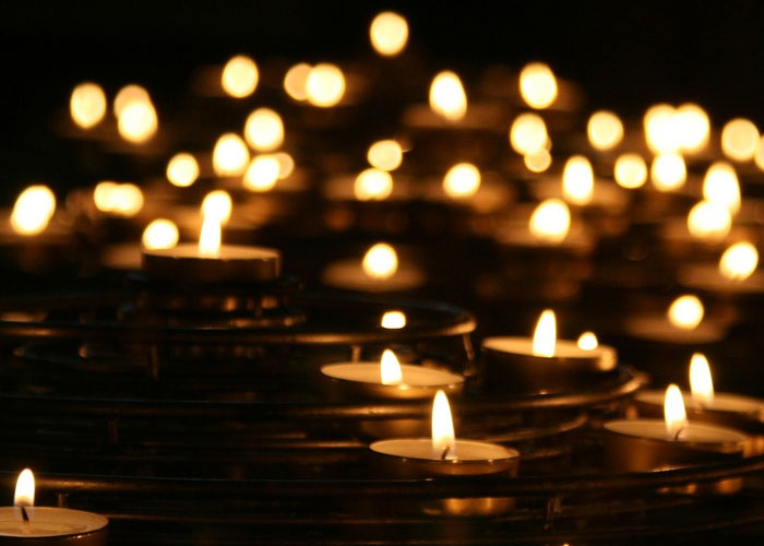 Medellín y su velatón solidaria por la vida