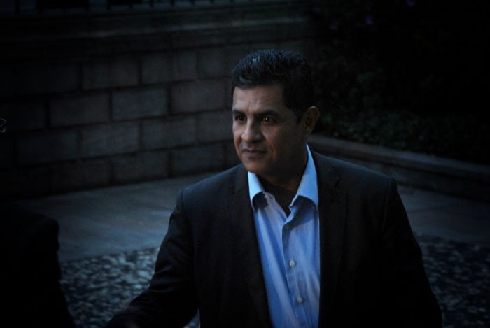 El presidente del Partido Verde, Jorge Iván Ospina, llegó desde Cali para formar parte del grupo de los verdes.