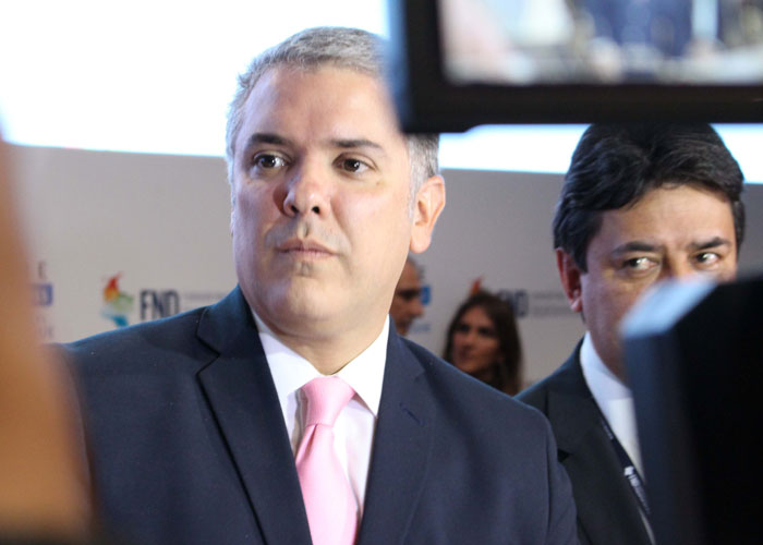 Un florero llamado Iván Duque