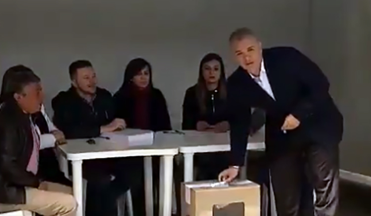 Primero debe derrotarse la mermelada