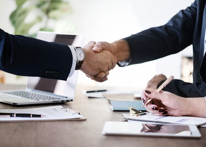 Hacia un nuevo modelo de dirección: outsourcing legal