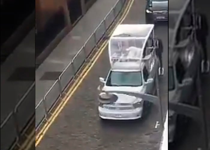 Solo en los países subdesarrollados siguen idolatrando al Papa