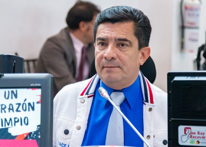 ¡Los cristianos le decimos no más al concejal de la familia!