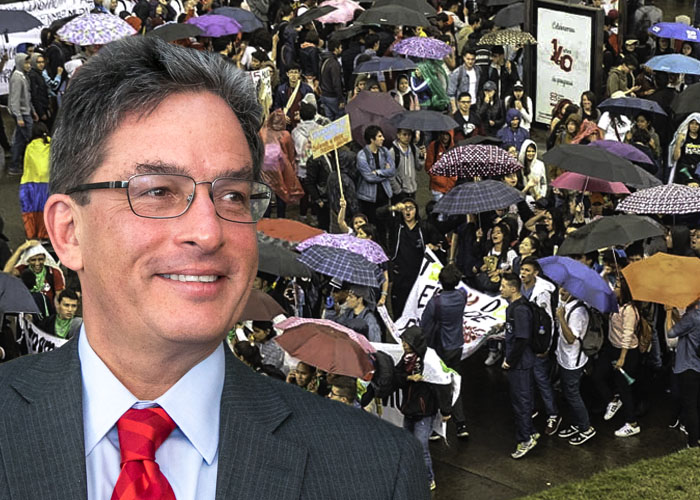Carrasquilla aflojó $ 500 mil millones para la educacion, lejos de lo que piden los estudiantes