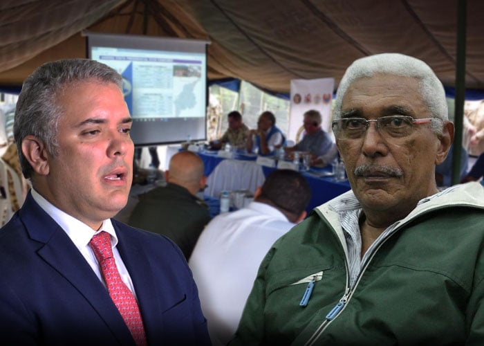Cara a cara del Presidente con Joaquin Gómez y 200 exguerrilleros en La Guajira