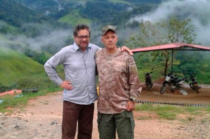 “Nunca se debería haber entregado las armas sin haber asegurado nada a la guerrillerada”