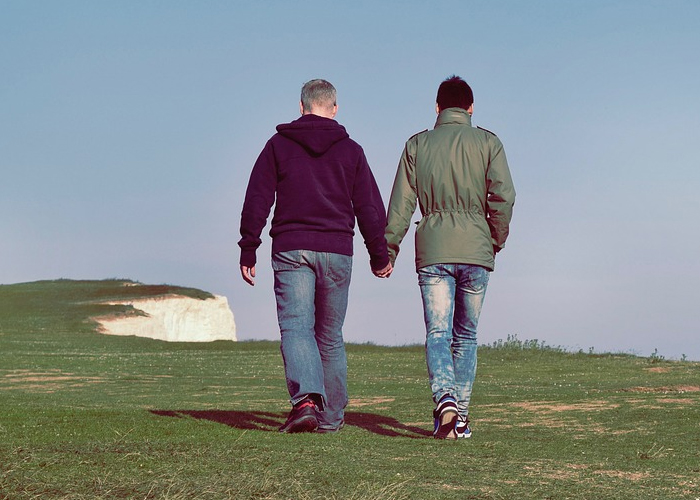 Hombres gay: ¡hay que replantearse!