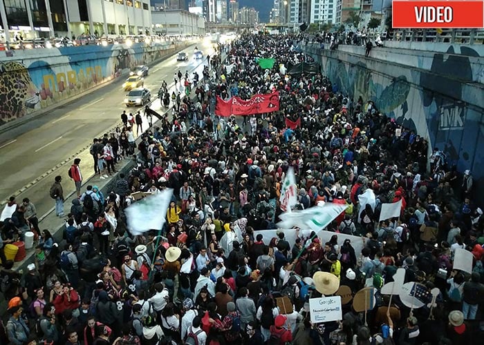 VIDEO. Los estudiantes insisten en su protesta en las calles