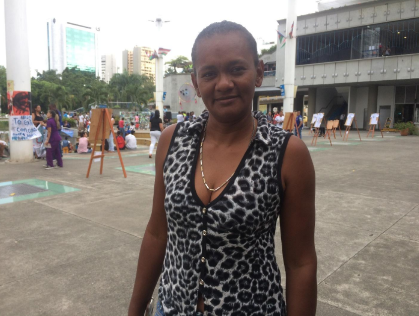 De fronteras invisibles a autopistas de sueños - -- Las2orillas - De fronteras invisibles a autopistas de sueños