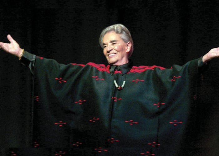 Chavela: la irreverente, la libre