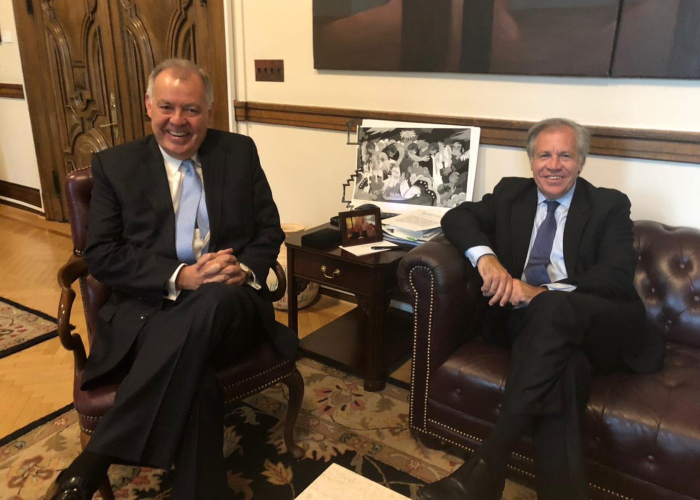 El caballito de batalla de Ordóñez le sirvió: Lidera la misión de la OEA en la frontera