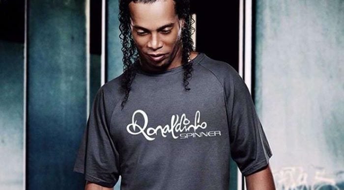  - El trago y las mujeres arruinaron a Ronaldinho