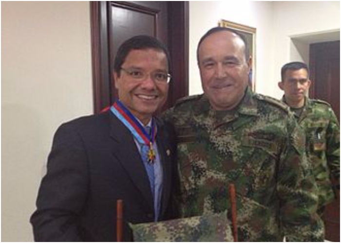 Llega al Centro de Memoria un académico laureado por los militares