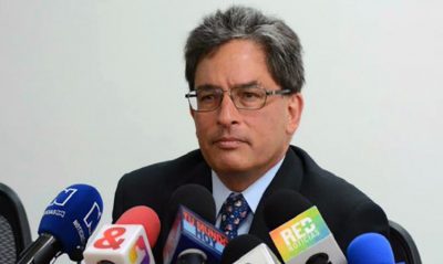  - Las tres del tintero