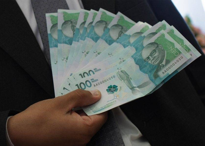 Dinero en la política, ¿antes o después del parto?