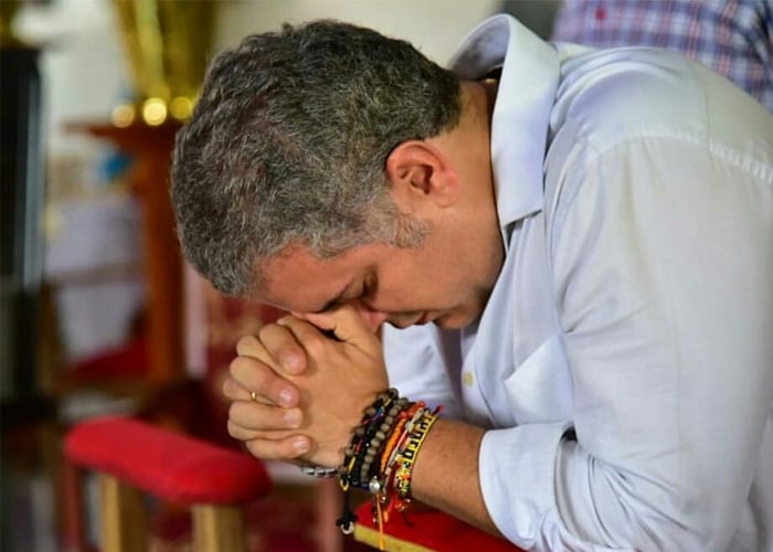 La estupidez de Duque