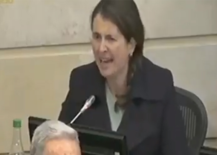 Conversiones gestuales de Paloma: semiosis de un discurso